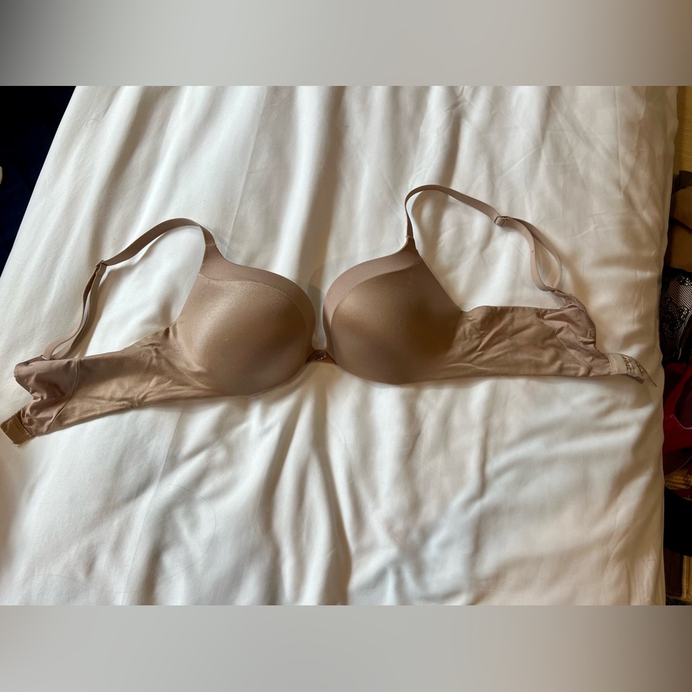 Victoria’s Secret Push-up Bra 32B